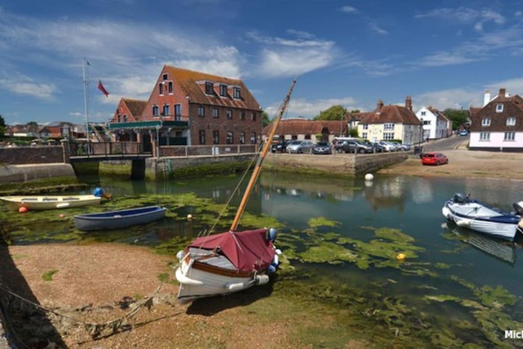 Spacious Floor With Harbour Views * Emsworth